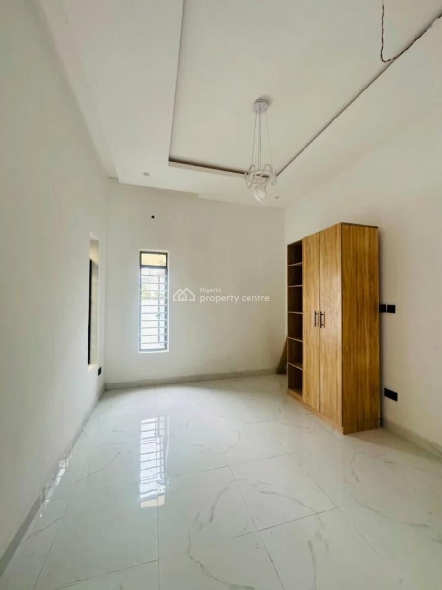 Contemporary 2 Bedroom Apartments with En-suite Rooms, Abraham Adesanya, Ajah, Lagos, Block of Flats for Sale