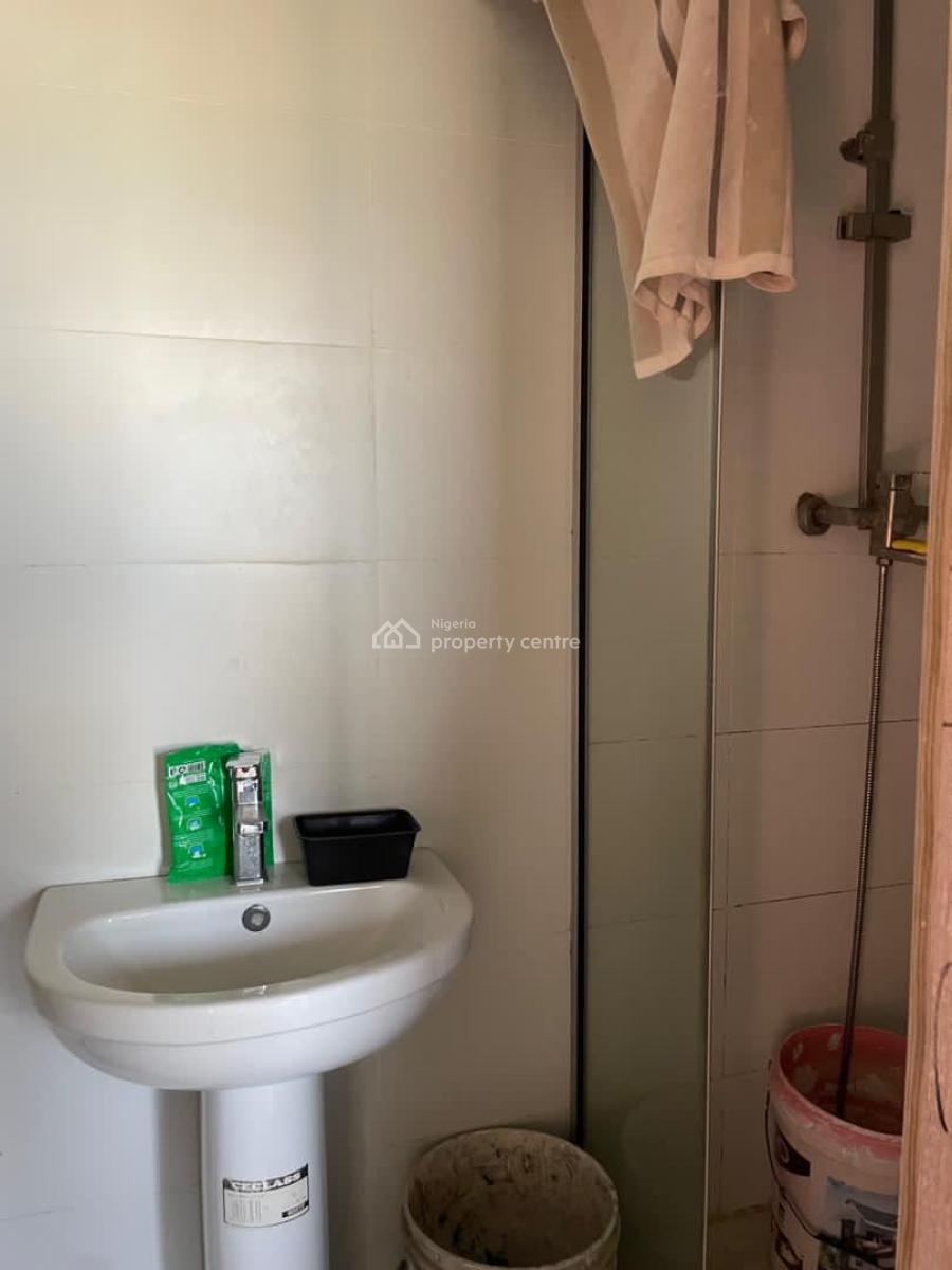Service 2 Bedrooms, Chevron Drive, Lekki Phase 1, Lekki, Lagos, House for Rent