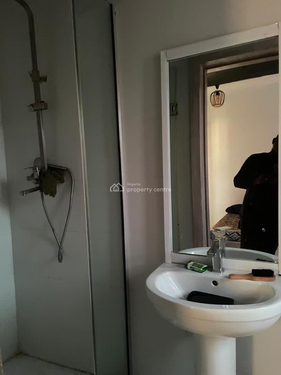 Service 2 Bedrooms, Chevron Drive, Lekki Phase 1, Lekki, Lagos, House for Rent
