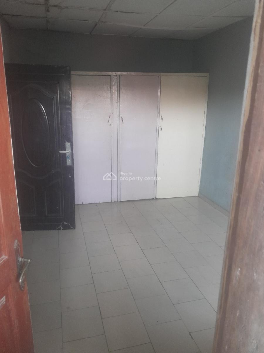 a Room Selfcontain in Kado Estate, Kado Estate, Kado, Abuja, Self Contain (single Rooms) for Rent