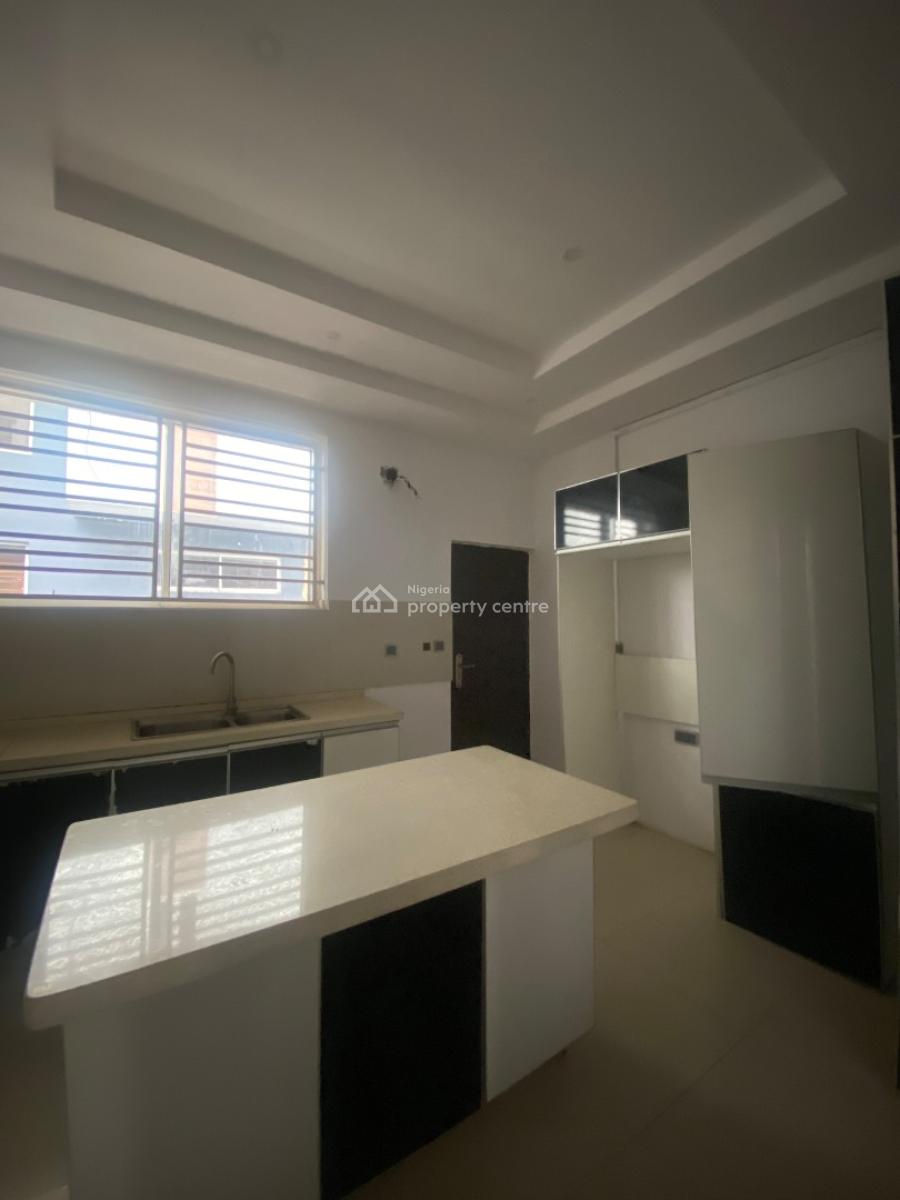 5 Bedroom Terrace Duplex with Bq and 24hrs Power, Osapa, Lekki, Lagos, Terraced Duplex for Rent