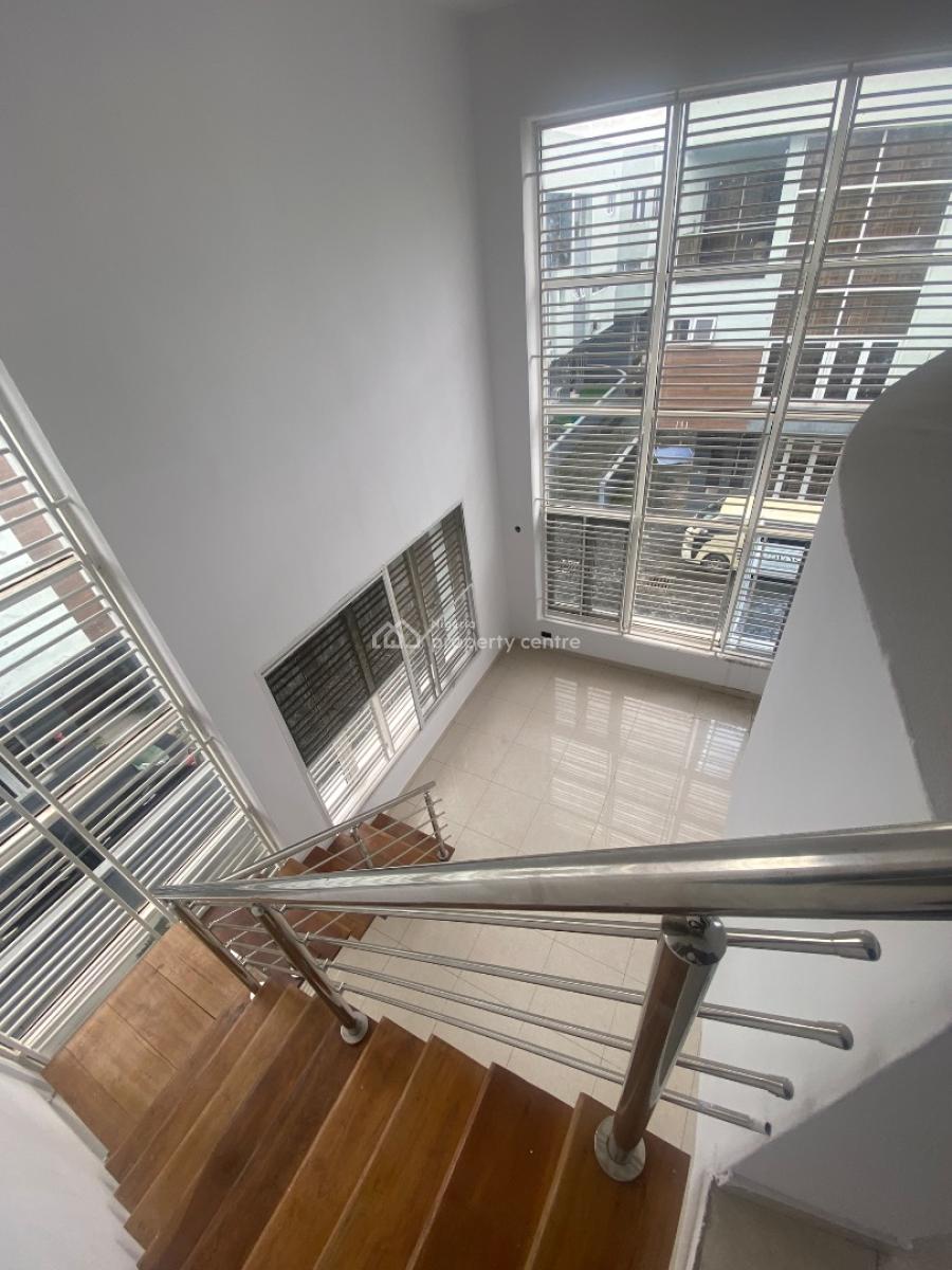 5 Bedroom Terrace Duplex with Bq and 24hrs Power, Osapa, Lekki, Lagos, Terraced Duplex for Rent