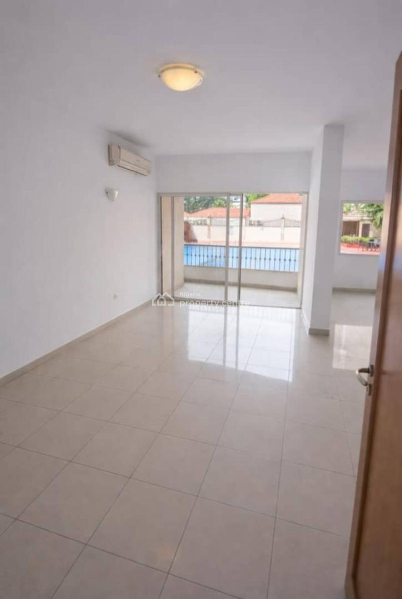 Well-appointed 3 Bedroom Apartments with Bq & Dedicated Parking, Old Ikoyi, Ikoyi, Lagos, Flat / Apartment for Sale