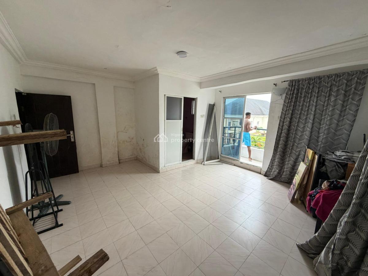 Nice & Spacious 1 Bedroom Apartment with Balcony (upstairs), Ikate, Lekki, Lagos, Mini Flat (room and Parlour) for Rent