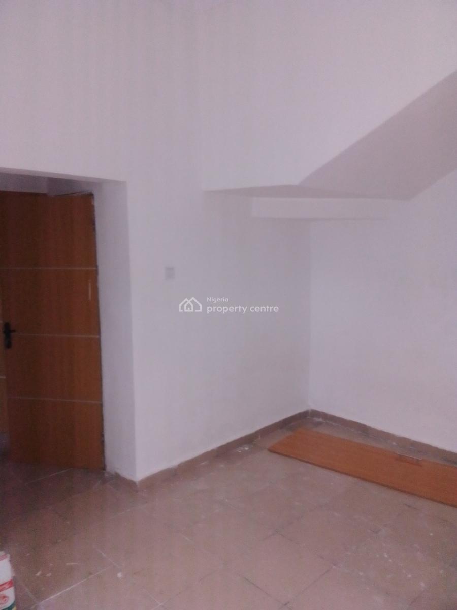 Miniflat, Ologolo Lekki Lagos State, Ologolo, Lekki, Lagos, Mini Flat (room and Parlour) for Rent