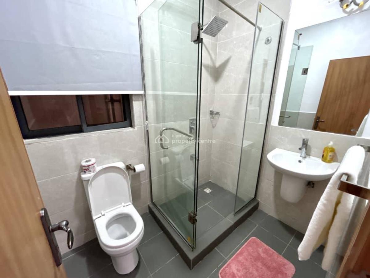 Newly Luxury 3 Bedroom Apartment with Ps5 & Snooker Netflix/prime, Lekki Phase 1, Lekki, Lagos, Flat / Apartment Short Let