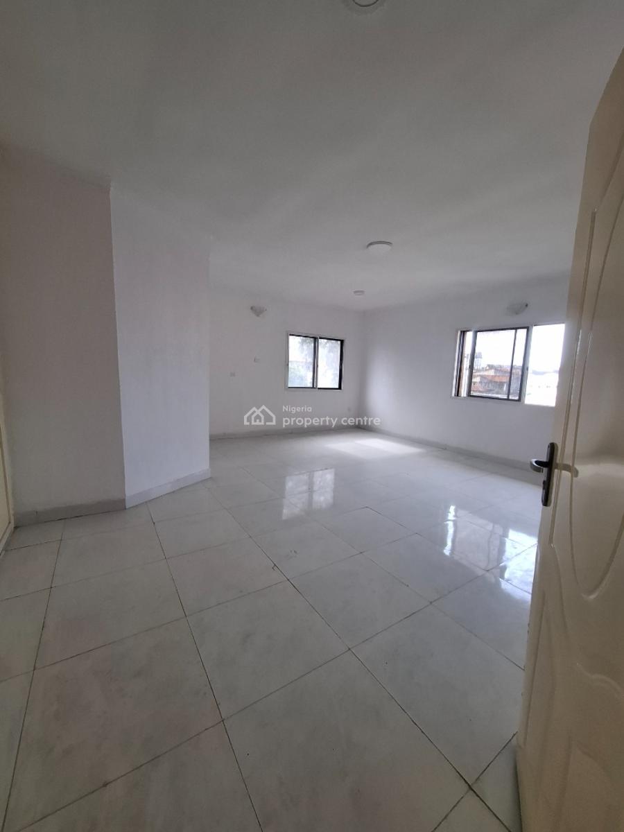 4-bedroom Penthouse, Off Admiralty Way, Lekki Phase 1, Lekki, Lagos, Flat / Apartment for Rent