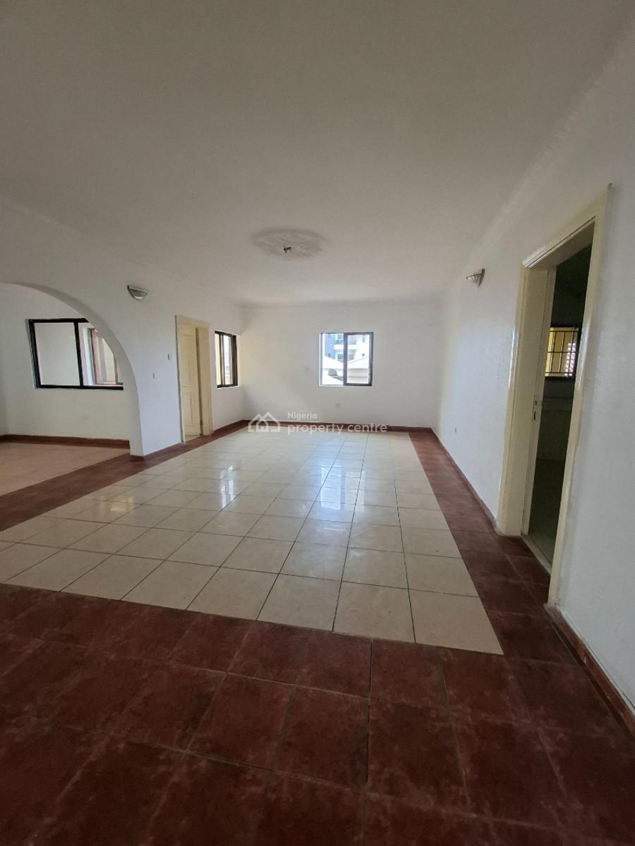 4-bedroom Penthouse, Off Admiralty Way, Lekki Phase 1, Lekki, Lagos, Flat / Apartment for Rent