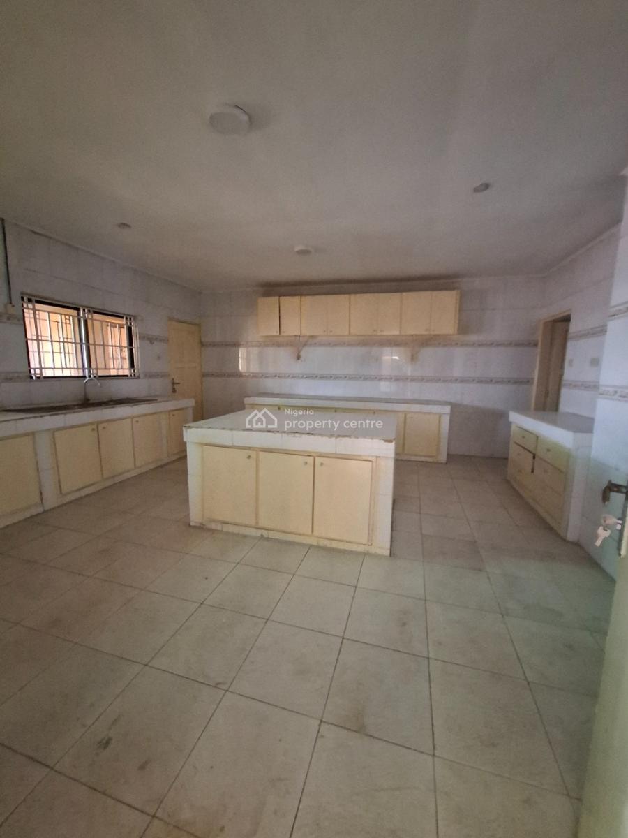 4-bedroom Penthouse, Off Admiralty Way, Lekki Phase 1, Lekki, Lagos, Flat / Apartment for Rent