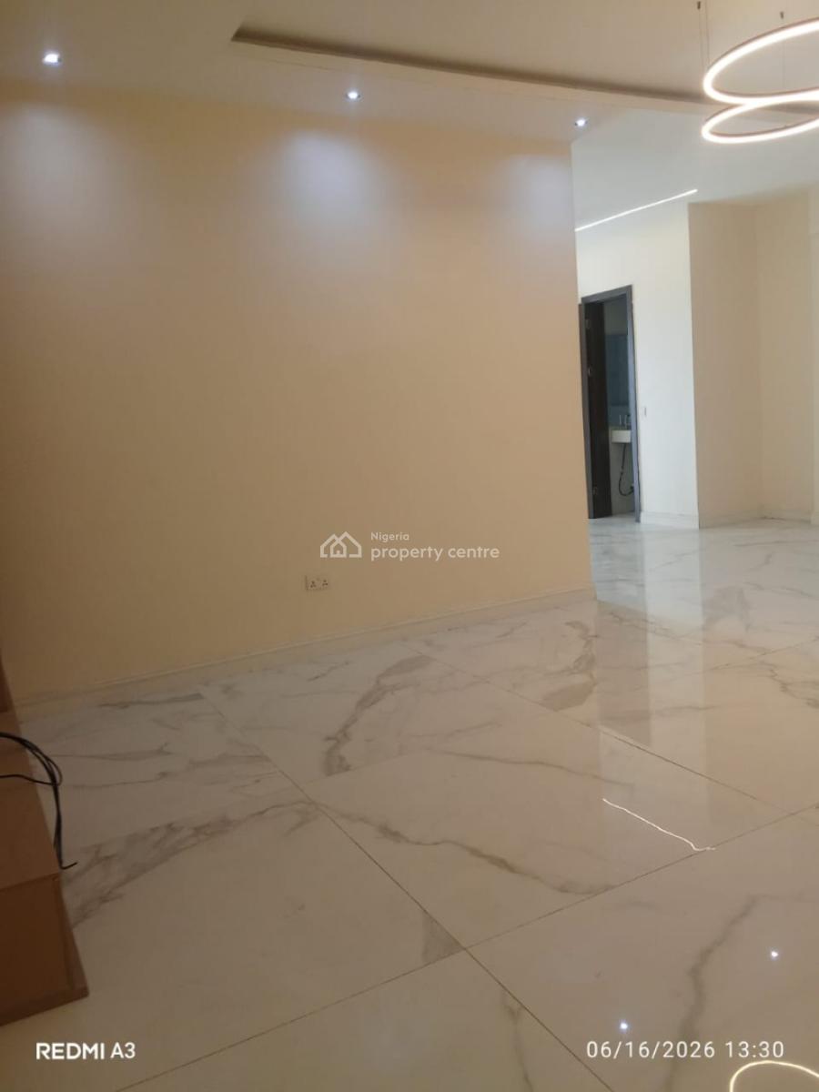 Spacious Partly Furnished 2 Bedroom Apartment in Osborne Foreshore Ii,, Osborne 11, Ikoyi, Lagos, Flat / Apartment for Rent