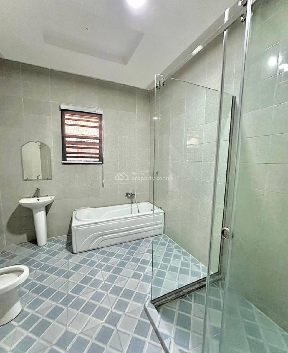 Luxury 3 Bedroom Waterfront Apartment Is Available at Admiralty Way, L, Victoria Island (vi), Lagos, Flat / Apartment Short Let