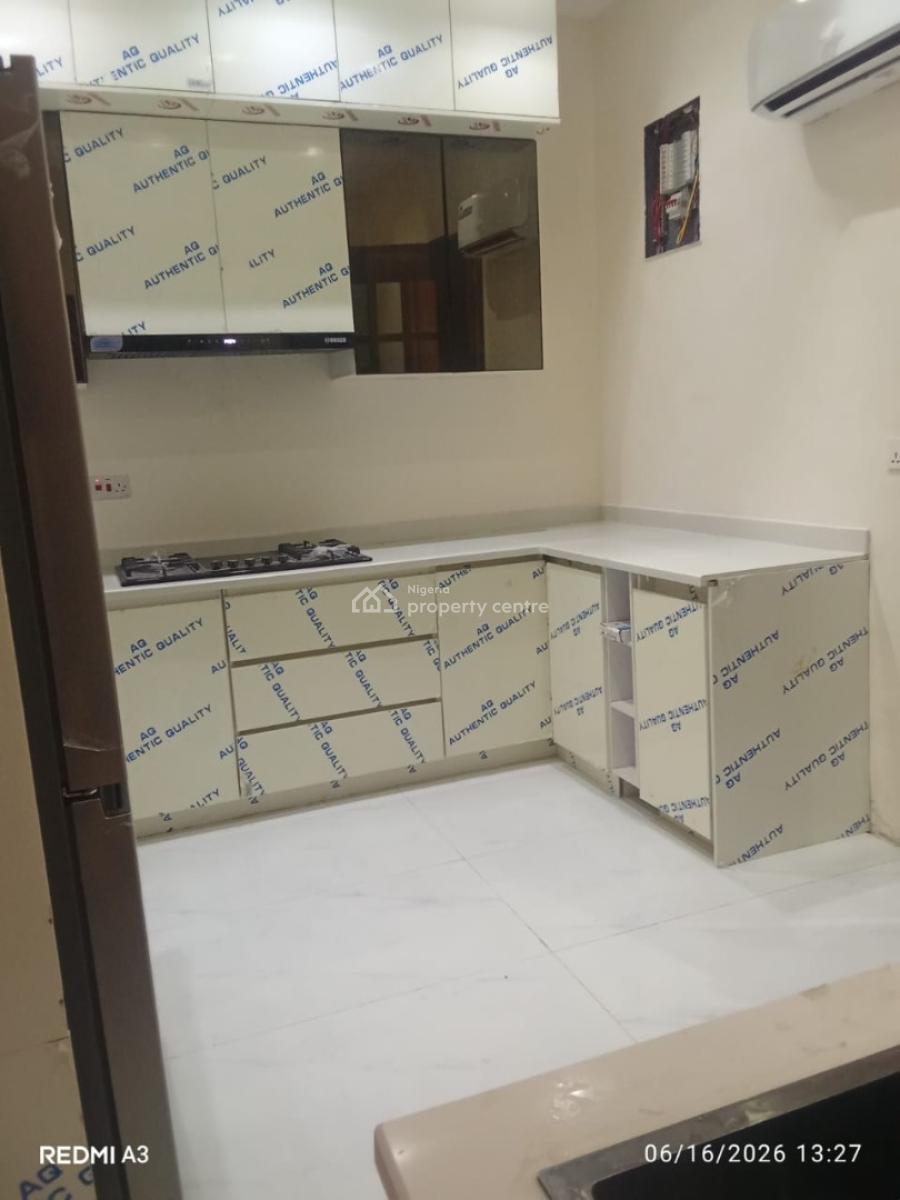 Partly Furnished 2 Bedroom Apartment in a Prime Ikoyi Location., Osborne 11, Ikoyi, Lagos, Flat / Apartment for Rent