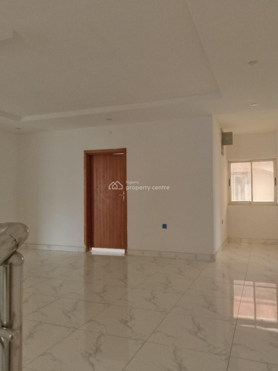 Very Spacious and Beautiful 5bedroom, Ilaje Mobile Road, Ajah, Lagos, Detached Duplex for Rent