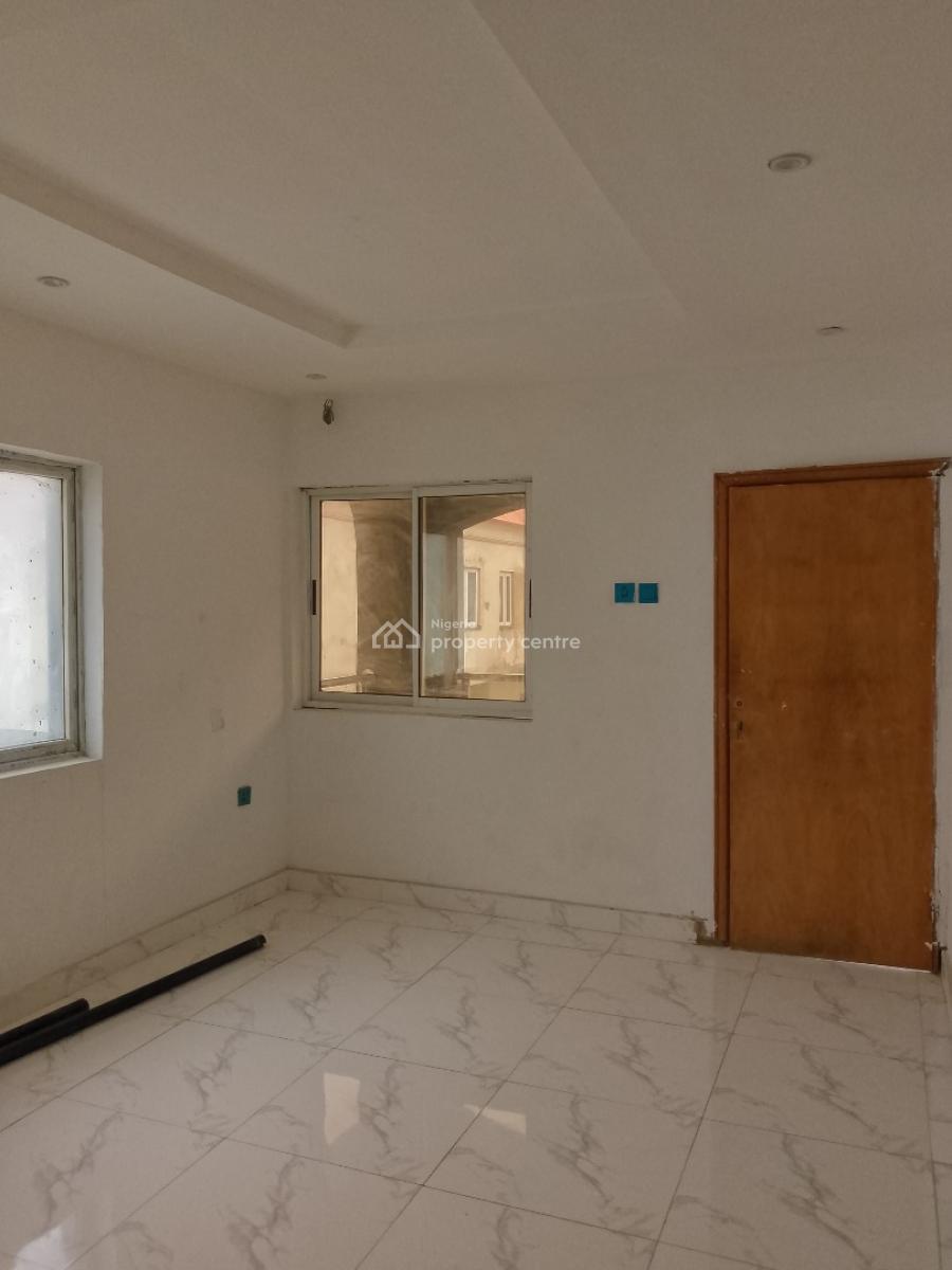 Very Spacious and Beautiful 5bedroom, Ilaje Mobile Road, Ajah, Lagos, Detached Duplex for Rent