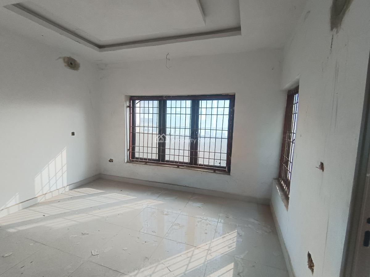 Luxury 5-bedroom Terraced Duplexes & 3-bedroom Flat (super Carcass), Mabushi, Abuja, Terraced Duplex for Sale