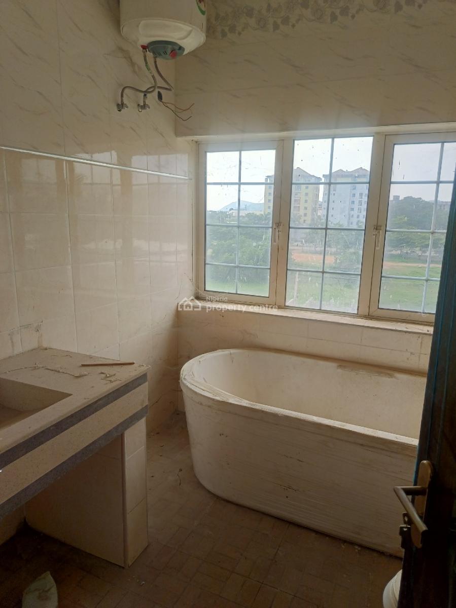 5-bedroom Terraced Duplexes with 1no. 5-bedroom Flat (super Carcass), Mabushi, Abuja, Terraced Duplex for Sale