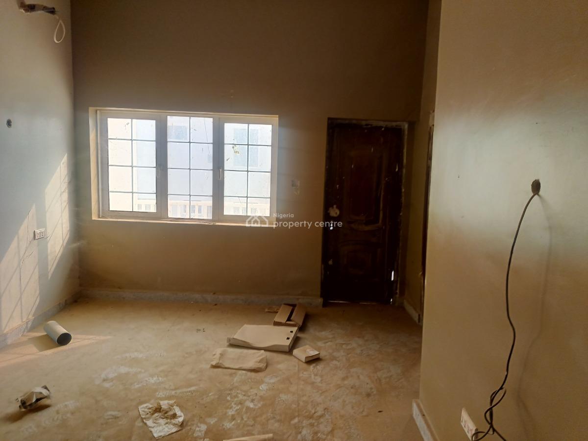5-bedroom Terraced Duplexes with 1no. 5-bedroom Flat (super Carcass), Mabushi, Abuja, Terraced Duplex for Sale