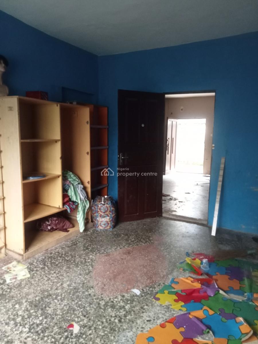 a Decent & Spacious 2 Bedroom Apartment in Serene Environment, Off Olaniyi Street, New Oko-oba, Agege, Lagos, Flat / Apartment for Rent