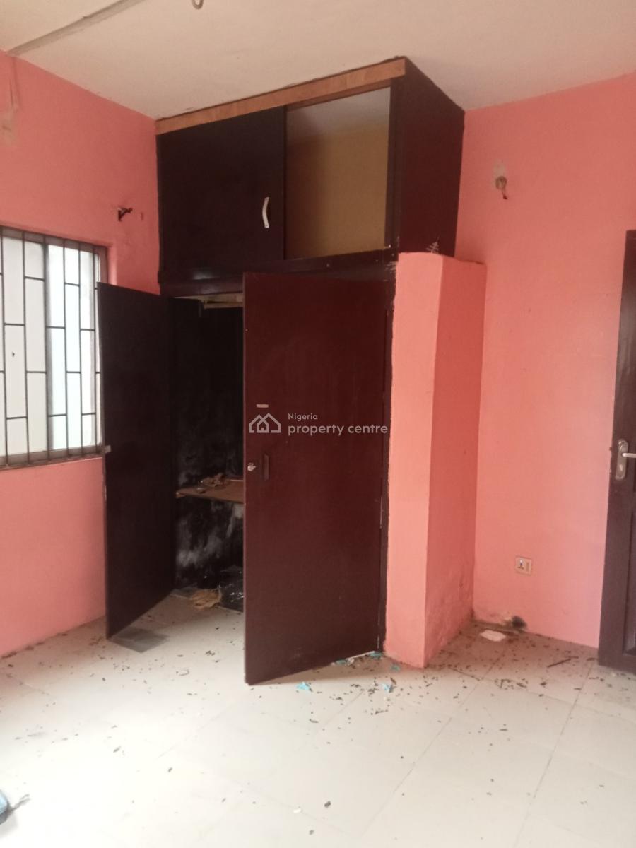 a Decent & Spacious 2 Bedroom Apartment in Serene Environment, Off Olaniyi Street, New Oko-oba, Agege, Lagos, Flat / Apartment for Rent