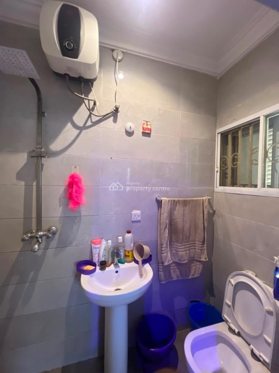 Serviced 2-bedroom Apartment with Solar Panels, Blenco, Sangotedo, Ajah, Lagos, Flat / Apartment for Rent