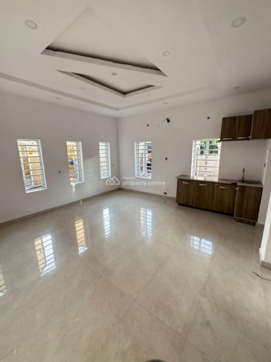 Spacious Well Converted 1 Bedroom Flat Downstairs Wth Pe, in Secured Estate at Chevron, Lekki, Lagos, Mini Flat (room and Parlour) for Rent