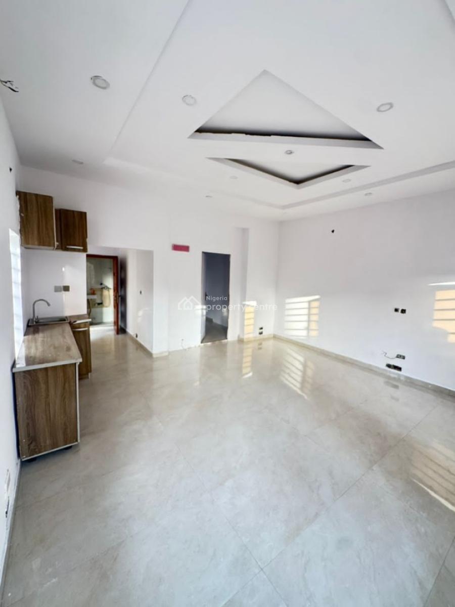 Spacious Well Converted 1 Bedroom Flat Downstairs Wth Pe, in Secured Estate at Chevron, Lekki, Lagos, Mini Flat (room and Parlour) for Rent