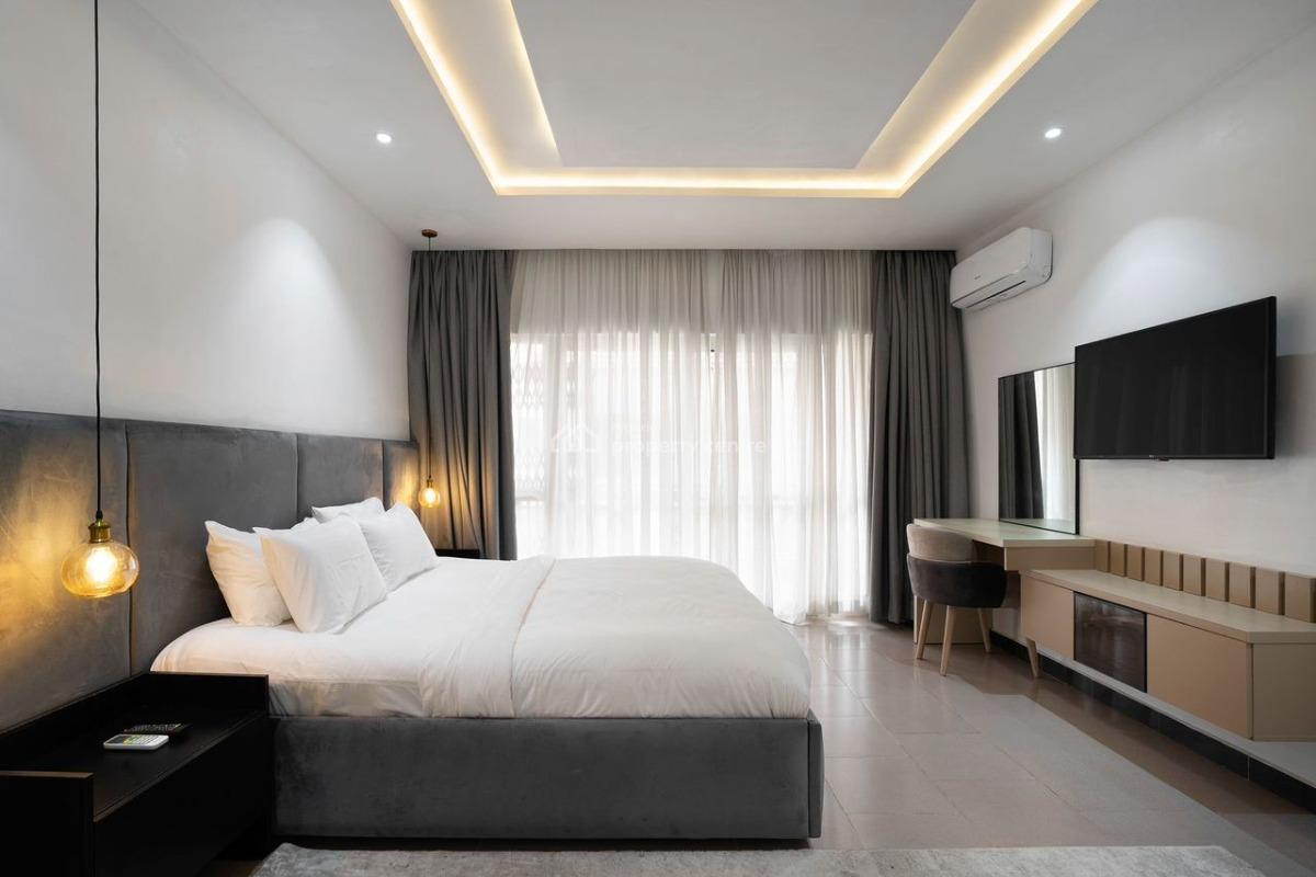 1 Bedroom Apartment with Swimming Pool, Bank Road Ikoyi, Ikoyi, Lagos, Flat / Apartment Short Let