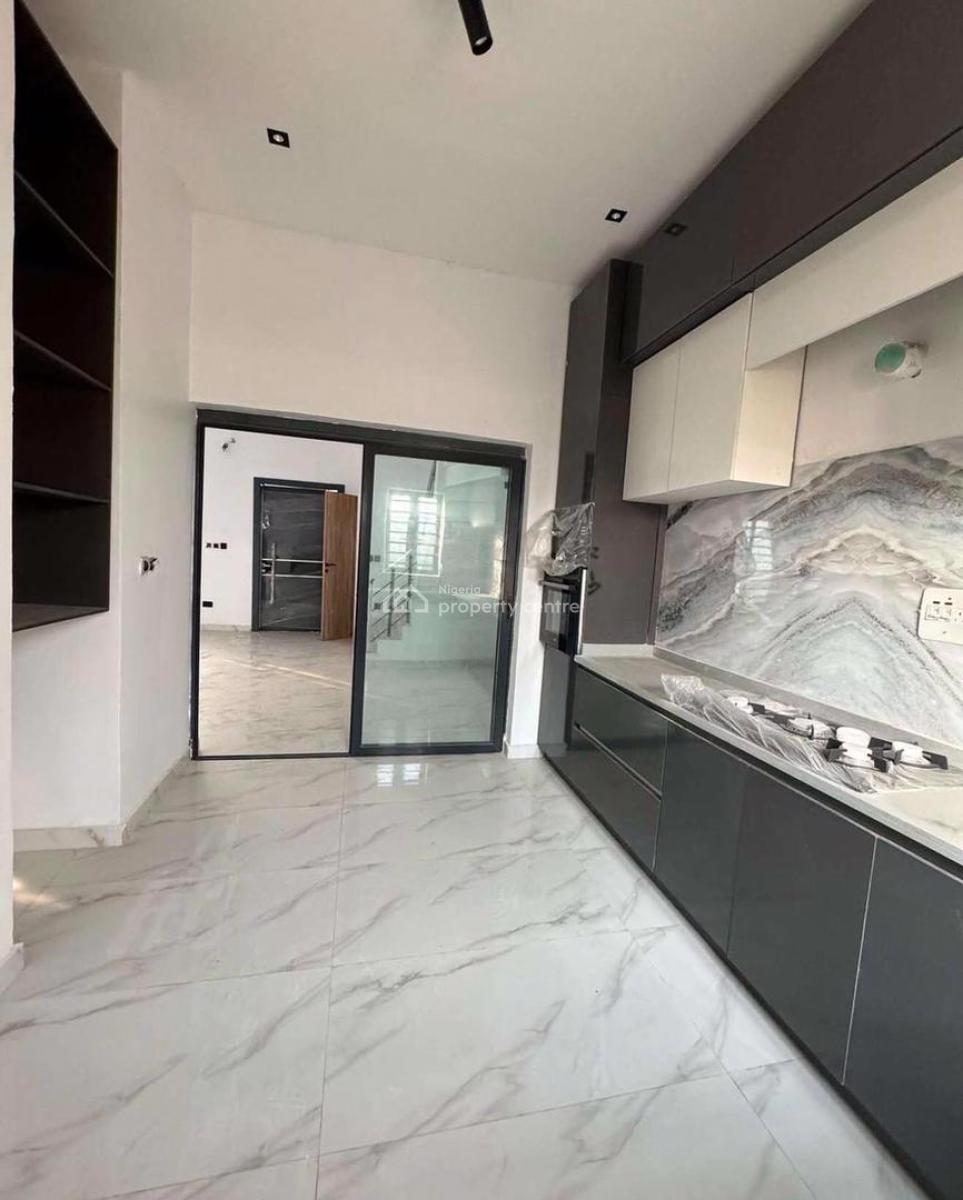4 Bedroom Terrace Duplex, Western Estate, Ikota, Lekki, Lagos, Terraced Duplex for Sale