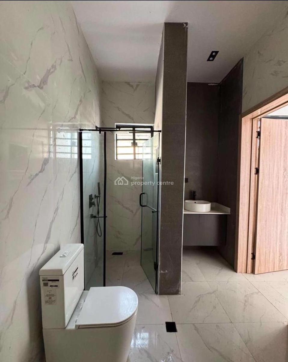 4 Bedroom Terrace Duplex, Western Estate, Ikota, Lekki, Lagos, Terraced Duplex for Sale