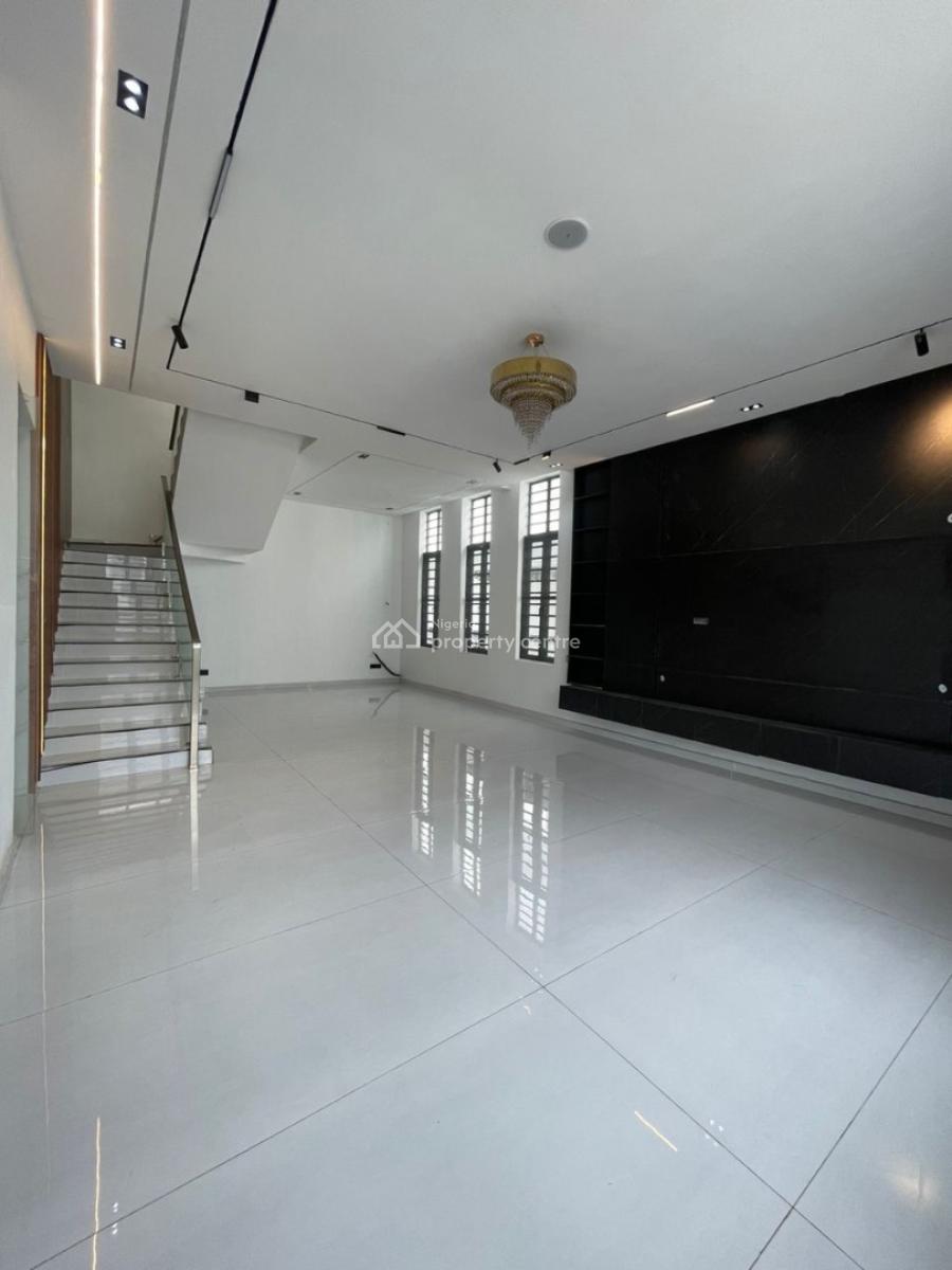5 Bedroom Fully Detached Triplex + Bq, Chevron, Lekki, Lagos, Detached Duplex for Sale