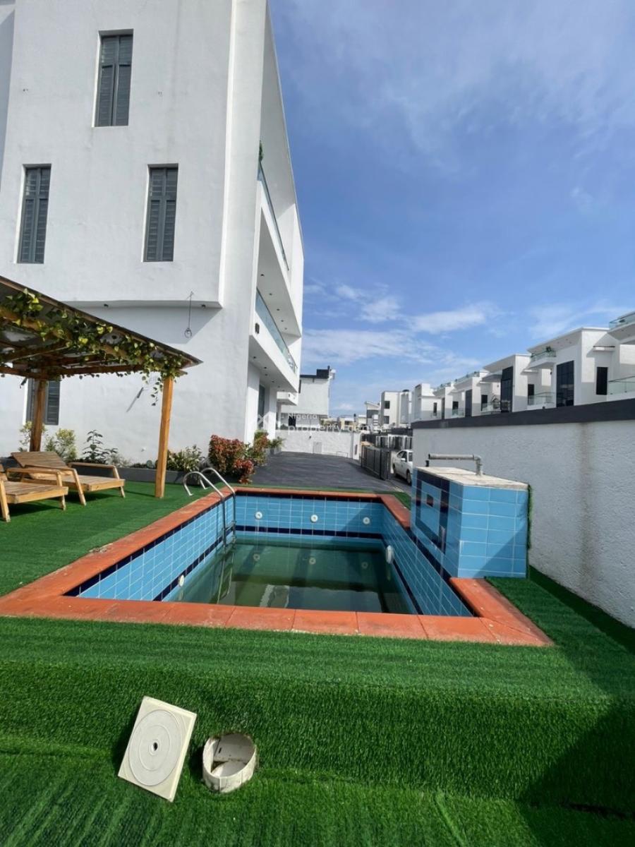 5 Bedroom Fully Detached Triplex + Bq, Chevron, Lekki, Lagos, Detached Duplex for Sale