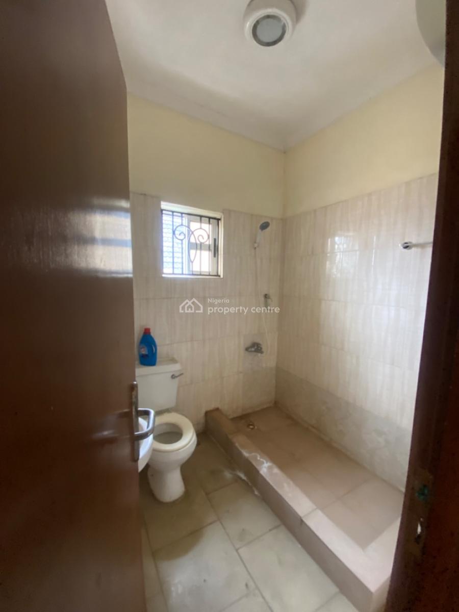Spacious Serviced 3 Bedroom Apartment in Lekki, By Petro Cam Elf Lekki Right, Lekki Phase 1, Lekki, Lagos, Flat / Apartment for Rent