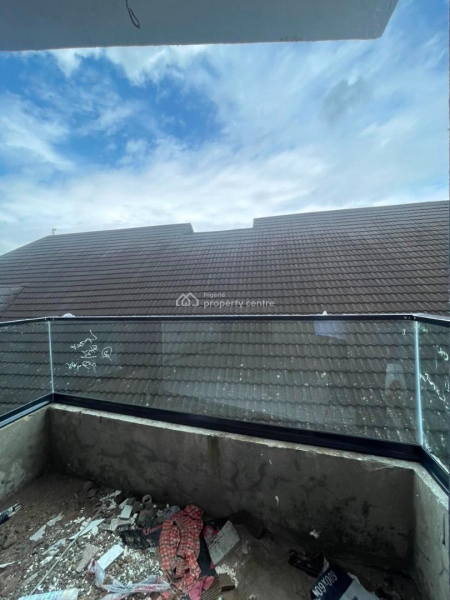 2 Bedroom Apartment Middle Unit with Elevator  in a Serene Enviro, 2nd Tollgate, Lekki, Lagos, Flat / Apartment for Sale