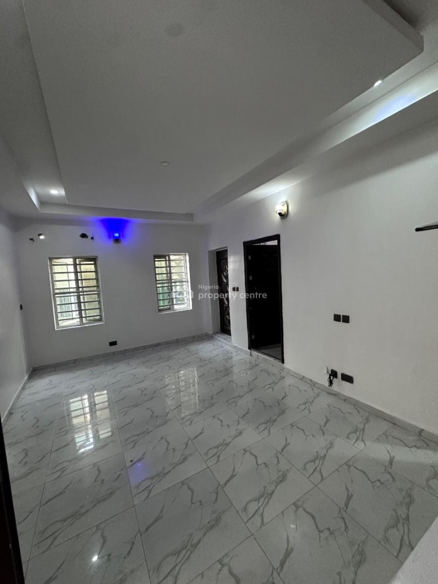Luxury Spacious Miniflat, in a Secured Neighborhood, Ologolo, Lekki, Lagos, Mini Flat (room and Parlour) for Rent