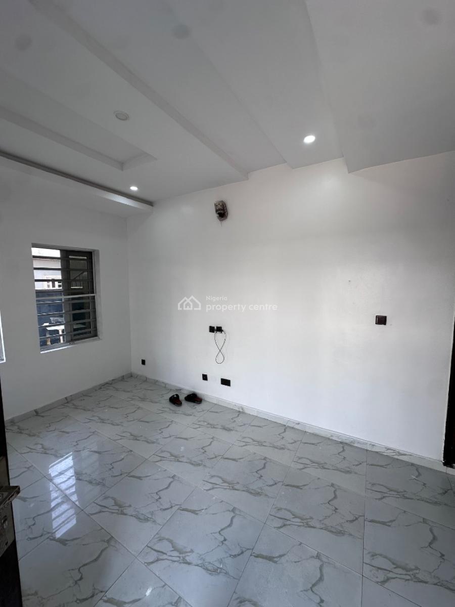 Luxury Spacious Miniflat, in a Secured Neighborhood, Ologolo, Lekki, Lagos, Mini Flat (room and Parlour) for Rent