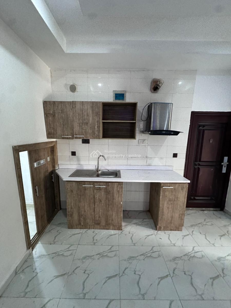 Luxury Spacious Miniflat, in a Secured Neighborhood, Ologolo, Lekki, Lagos, Mini Flat (room and Parlour) for Rent
