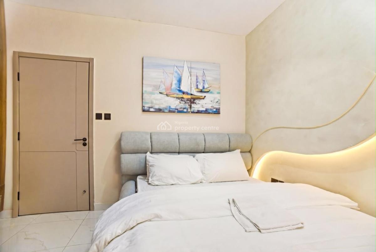 Luxury 2 Bedroom Apartment, Off Freedom Way, Lekki Phase 1, Lekki, Lagos, Flat / Apartment Short Let