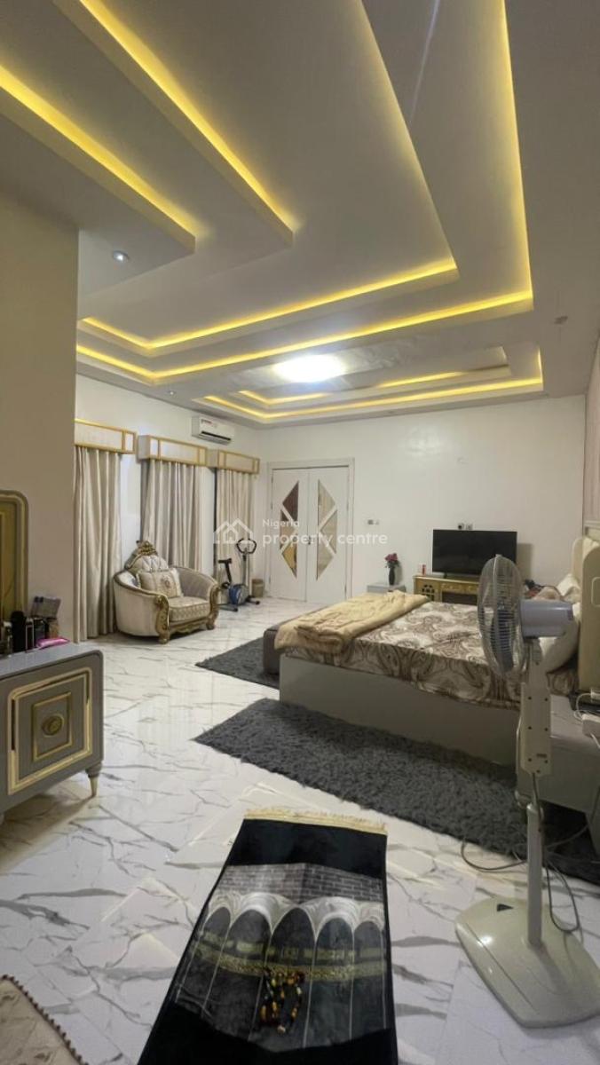 Luxury 5-bedroom Triplex with Bq & Home Office (comes with Inverter), Chevron Drive, Lekki, Lagos, Semi-detached Duplex for Rent