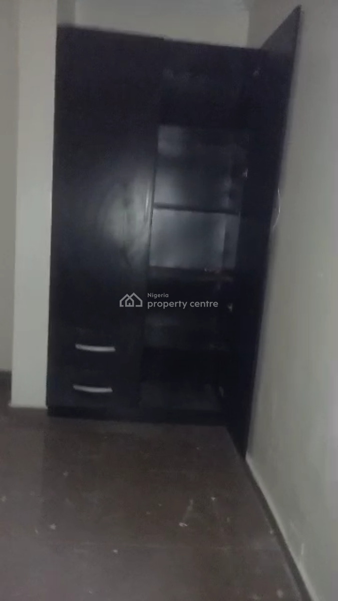 Newly Renovated 2-bedroom Flat, Coorporation Estate Amuwo Odofin Lagos, Festac, Amuwo Odofin, Lagos, Flat / Apartment for Rent