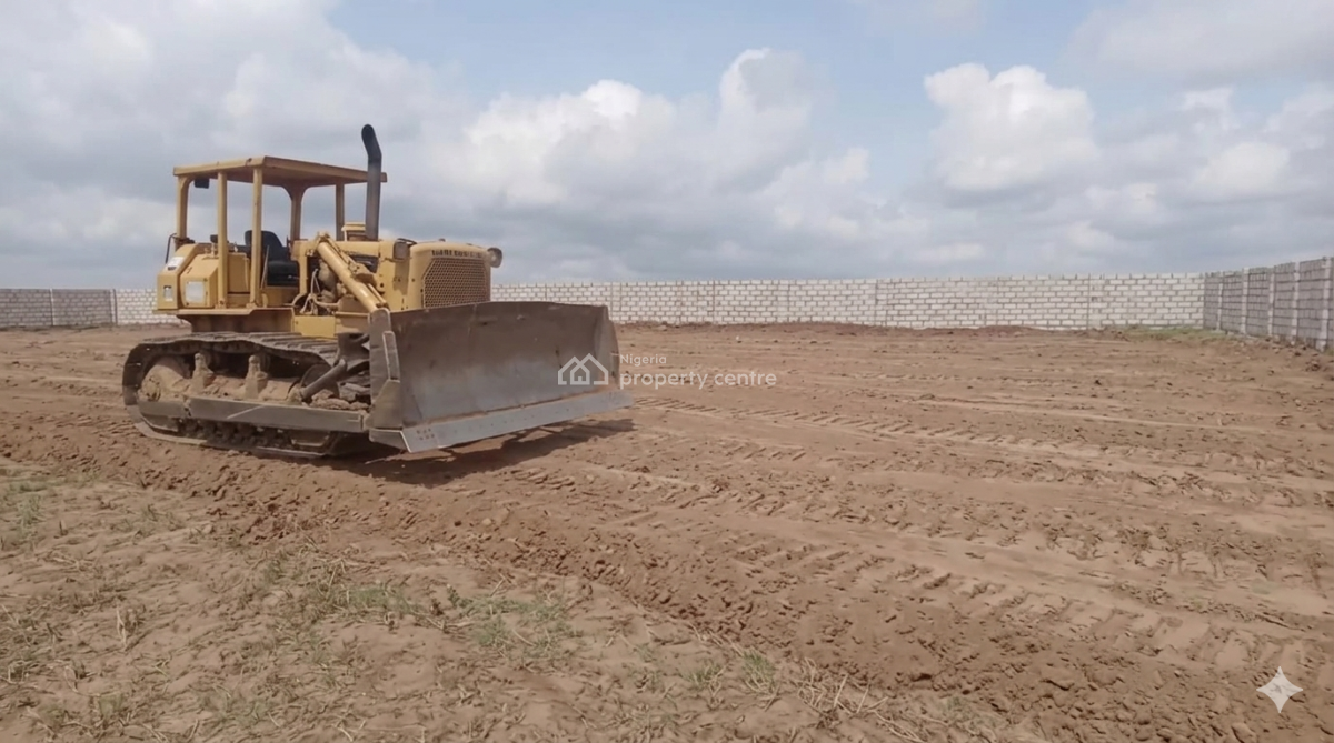 Estate Land for 4bedrooms Fully Detached Duplex, Hutu By Centenary City, Airport Road, Sabon Lugbe, Lugbe District, Abuja, Residential Land for Sale