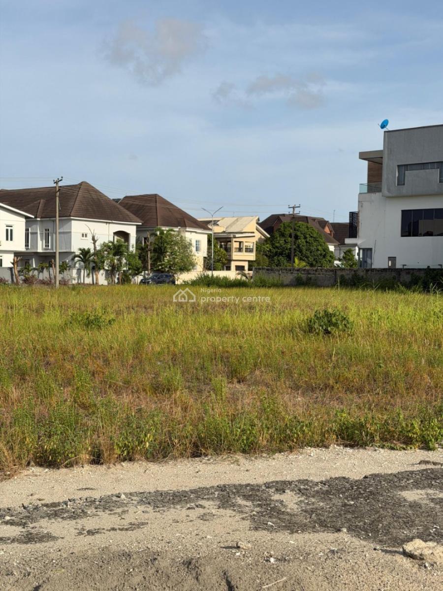 Beautiful Land Directly Facing Mega Chicken at Elf on Lekki Expressway, Elf Bus Stop Lekki Phase 1., Lekki Phase 1, Lekki, Lagos, Commercial Property for Rent