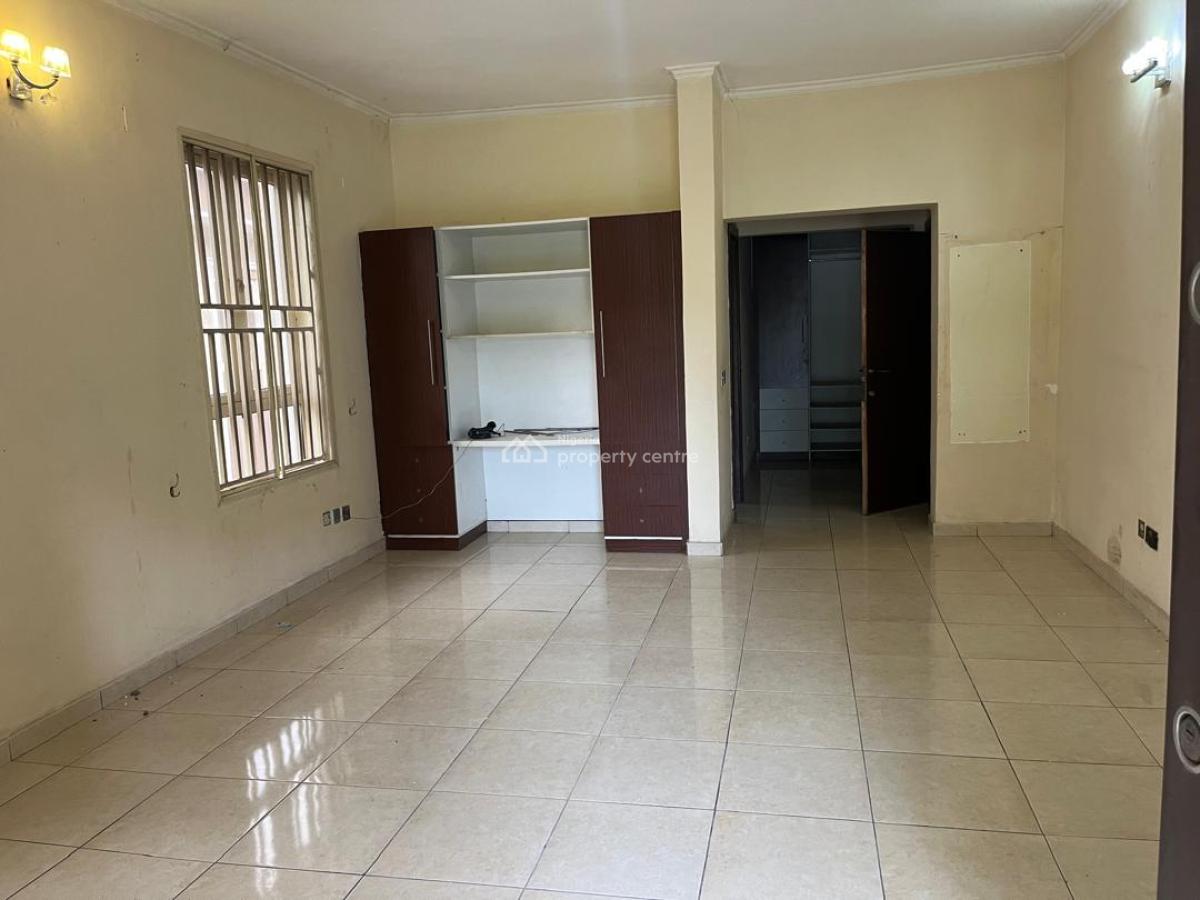 Lovely Serviced 4 Bedroom Terrace with a Room Bq, Old Ikoyi, Ikoyi, Lagos, Terraced Duplex for Rent