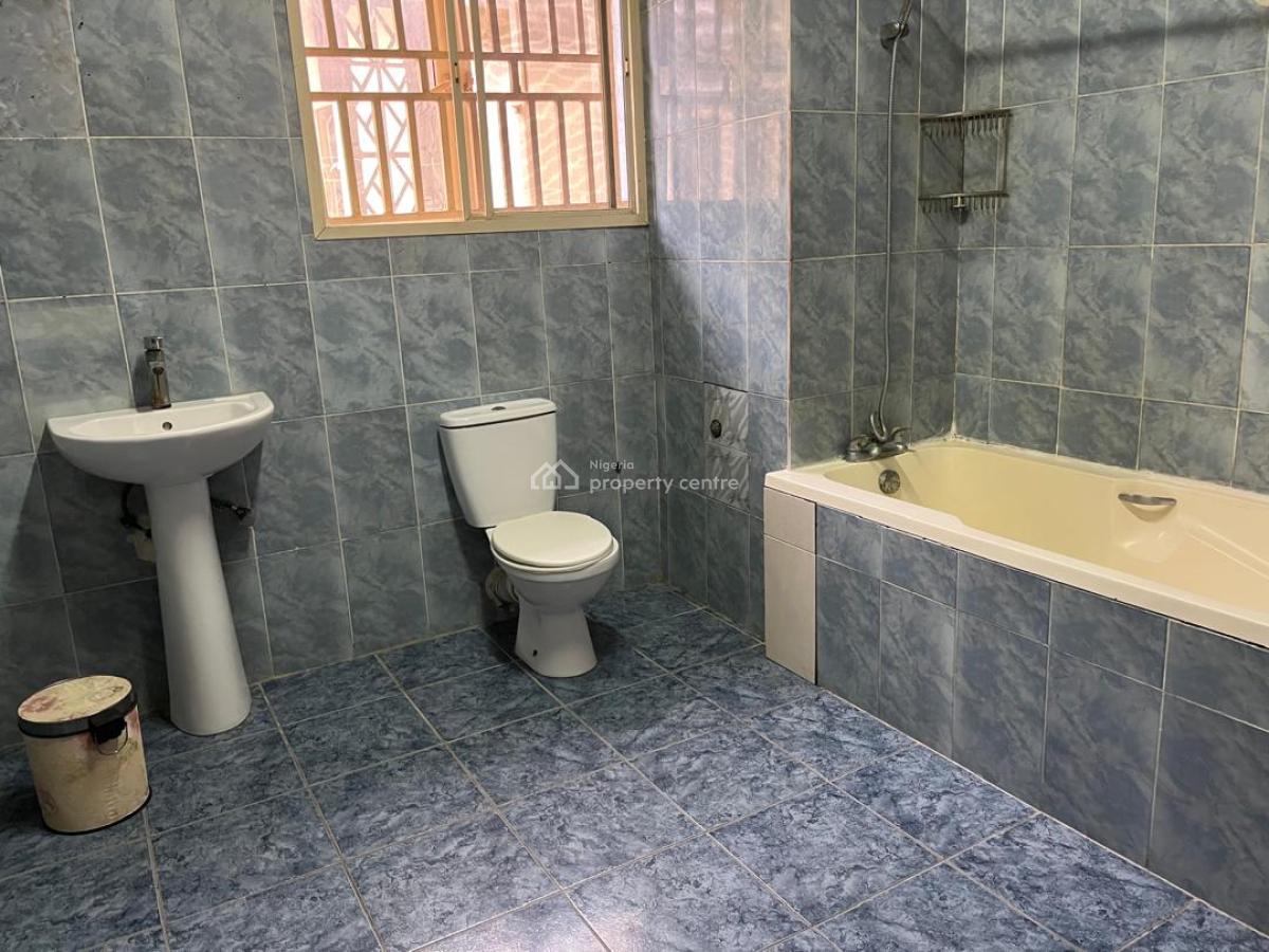 Lovely Serviced 4 Bedroom Terrace with a Room Bq, Old Ikoyi, Ikoyi, Lagos, Terraced Duplex for Rent