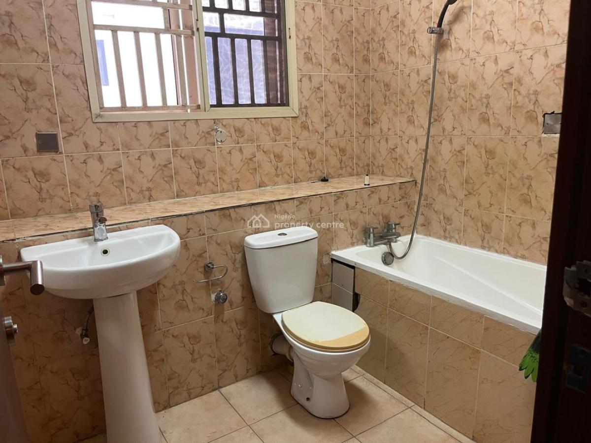 Lovely Serviced 4 Bedroom Terrace with a Room Bq, Old Ikoyi, Ikoyi, Lagos, Terraced Duplex for Rent