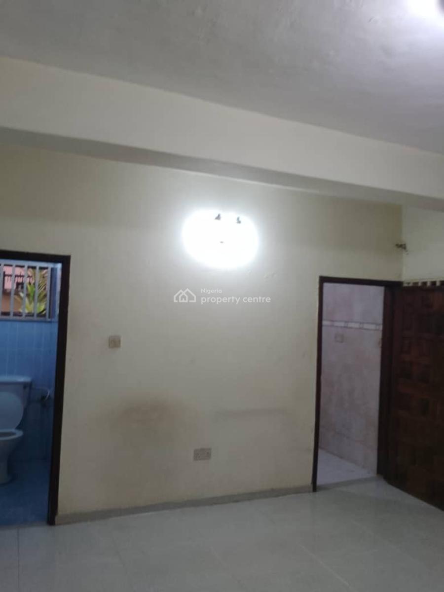 Spacious Miniflat, Lekki Phase 1, Lekki, Lagos, Mini Flat (room and Parlour) for Rent