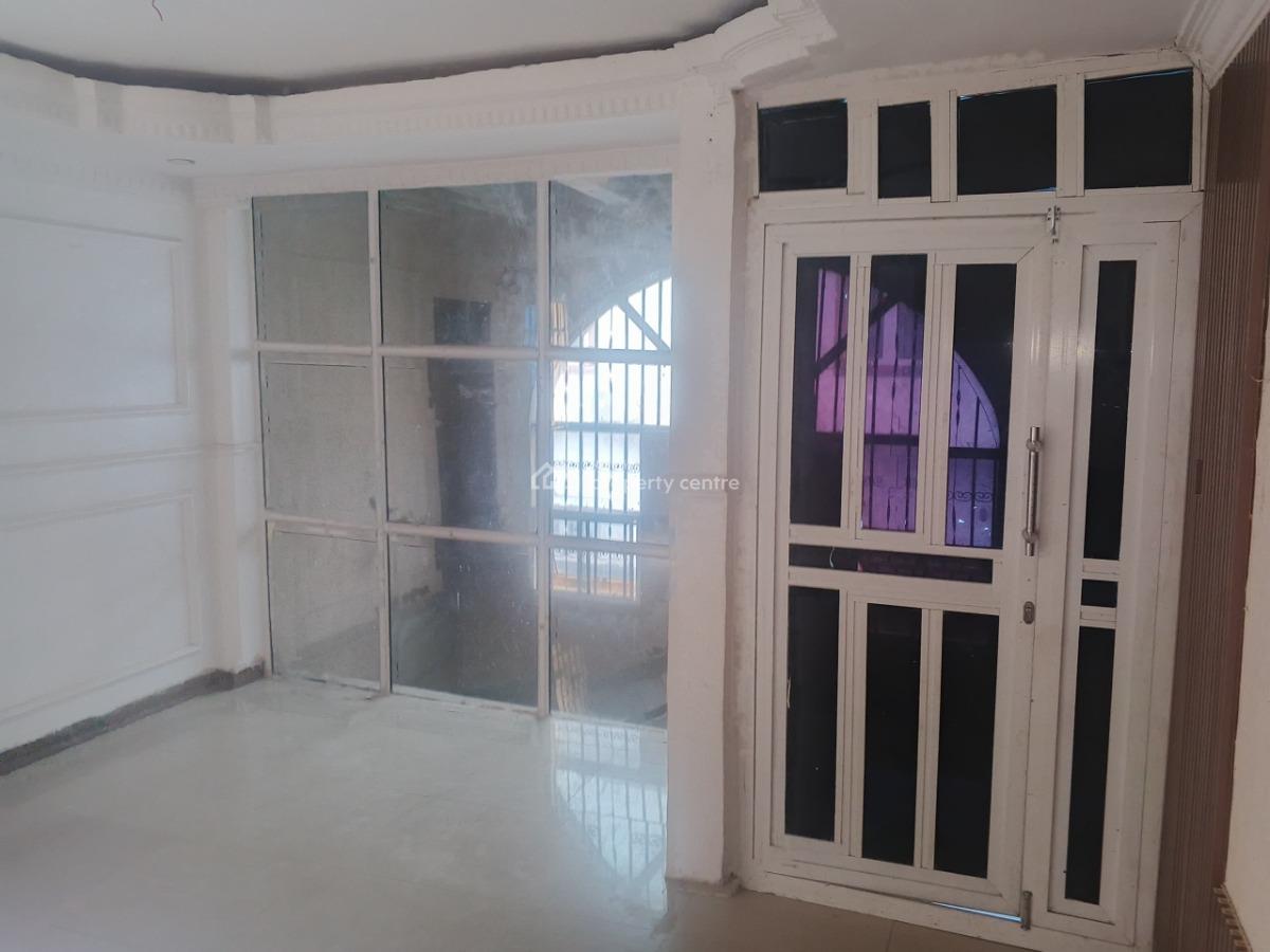 Self Service 2bedroom Flat Upstairs, Off Kunsela Road, Ikate, Lekki, Lagos, Flat / Apartment for Rent
