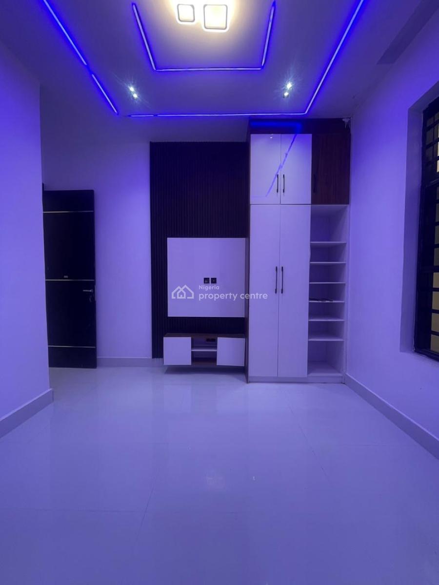 5 Beds Fully Detached Duplex with Pool, Luxury Living Room, Bq, Ajah, Lagos, Detached Duplex for Sale