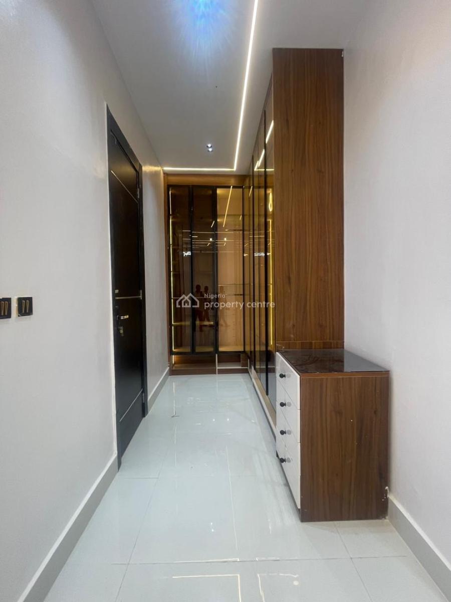 5 Beds Fully Detached Duplex with Pool, Luxury Living Room, Bq, Ajah, Lagos, Detached Duplex for Sale