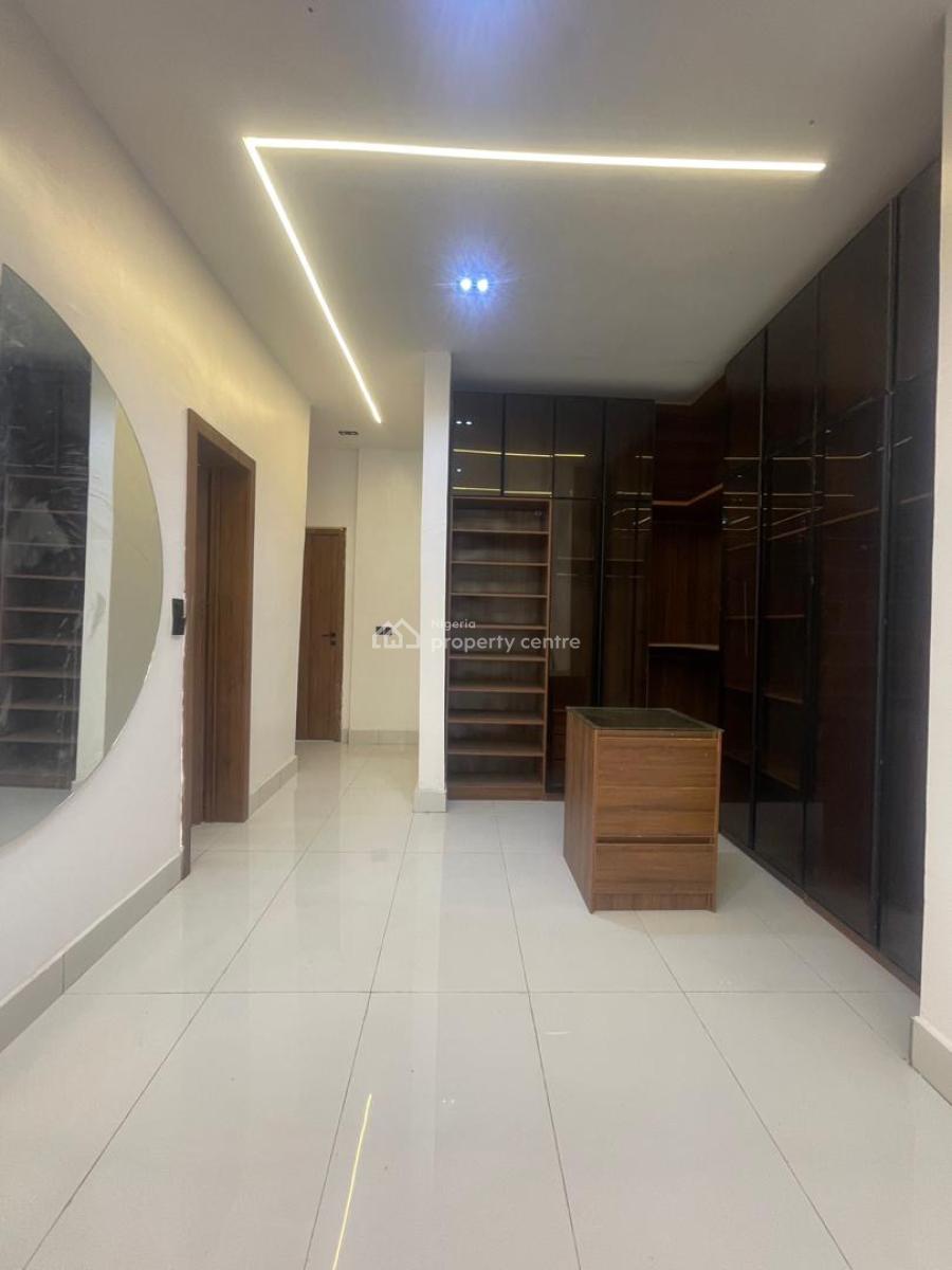 4 Beds  Fully Detached Duplex with Pool, Luxury Home Features, Bq, Ajah, Lagos, Detached Duplex for Sale