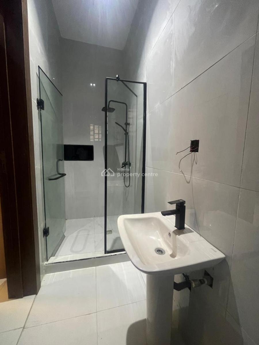 4 Beds  Fully Detached Duplex with Pool, Luxury Home Features, Bq, Ajah, Lagos, Detached Duplex for Sale